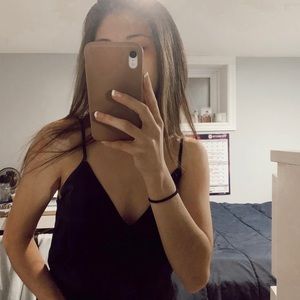 Aritzia babaton cami tank in navy blue